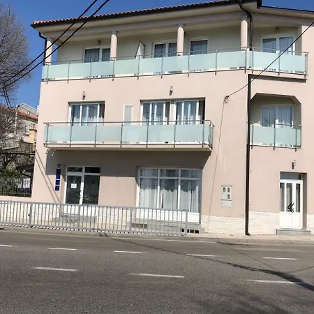 Pensionat I Sobe Ivancic1 3*